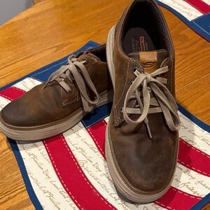 Skechers Men's Brown Lace-Up Sneakers, Classic Fit, Brown Leather Upper, 9.5
